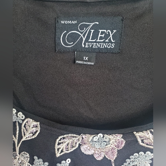 New 1X Plus Size Alex Evenings Floral Sequined Embroidered dressy top shirt - Picture 4 of 8